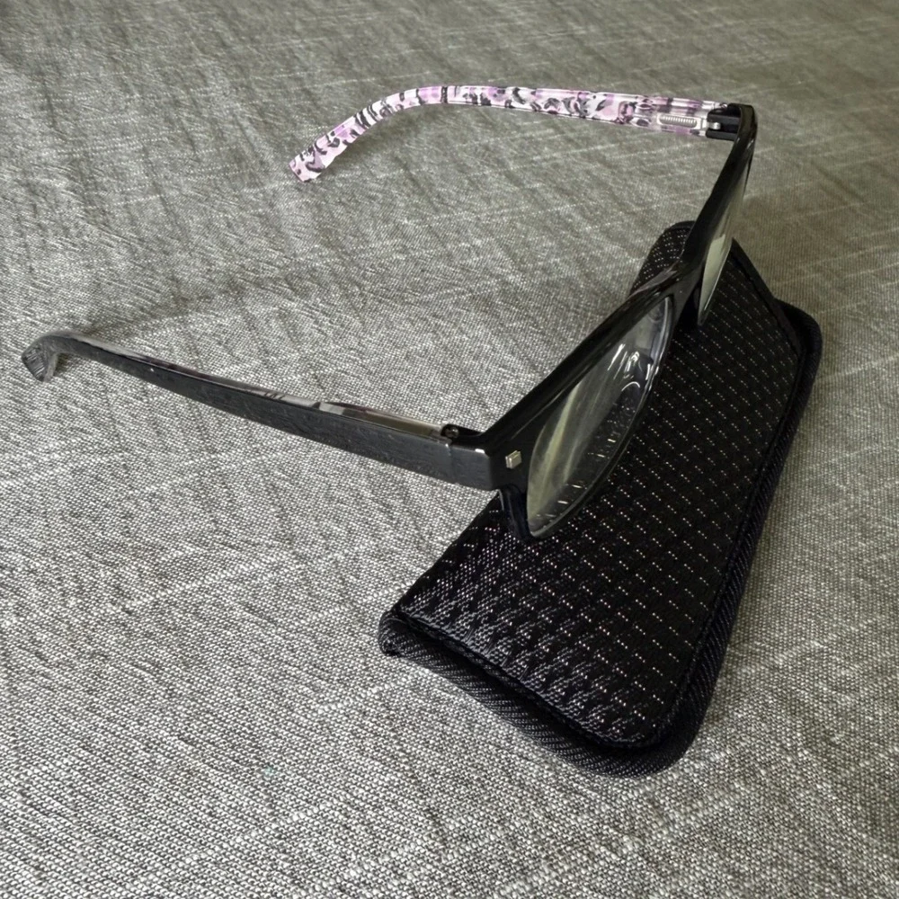 M+ Blue Light 2-Pack Chloe Readers +3.00 Black Purple Leopard Print Glasses